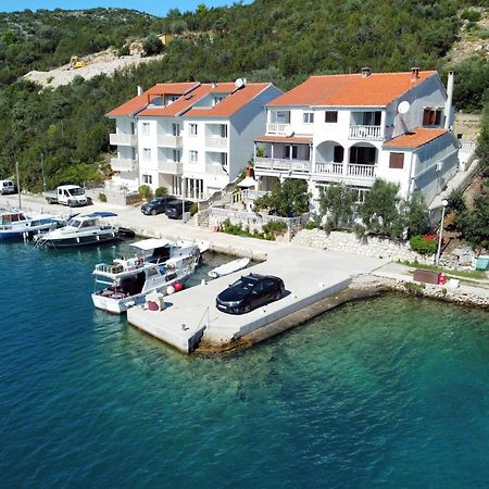 Apartments And Rooms By The Sea Zaglav, Dugi Otok - 8144 Sali Exteriér fotografie