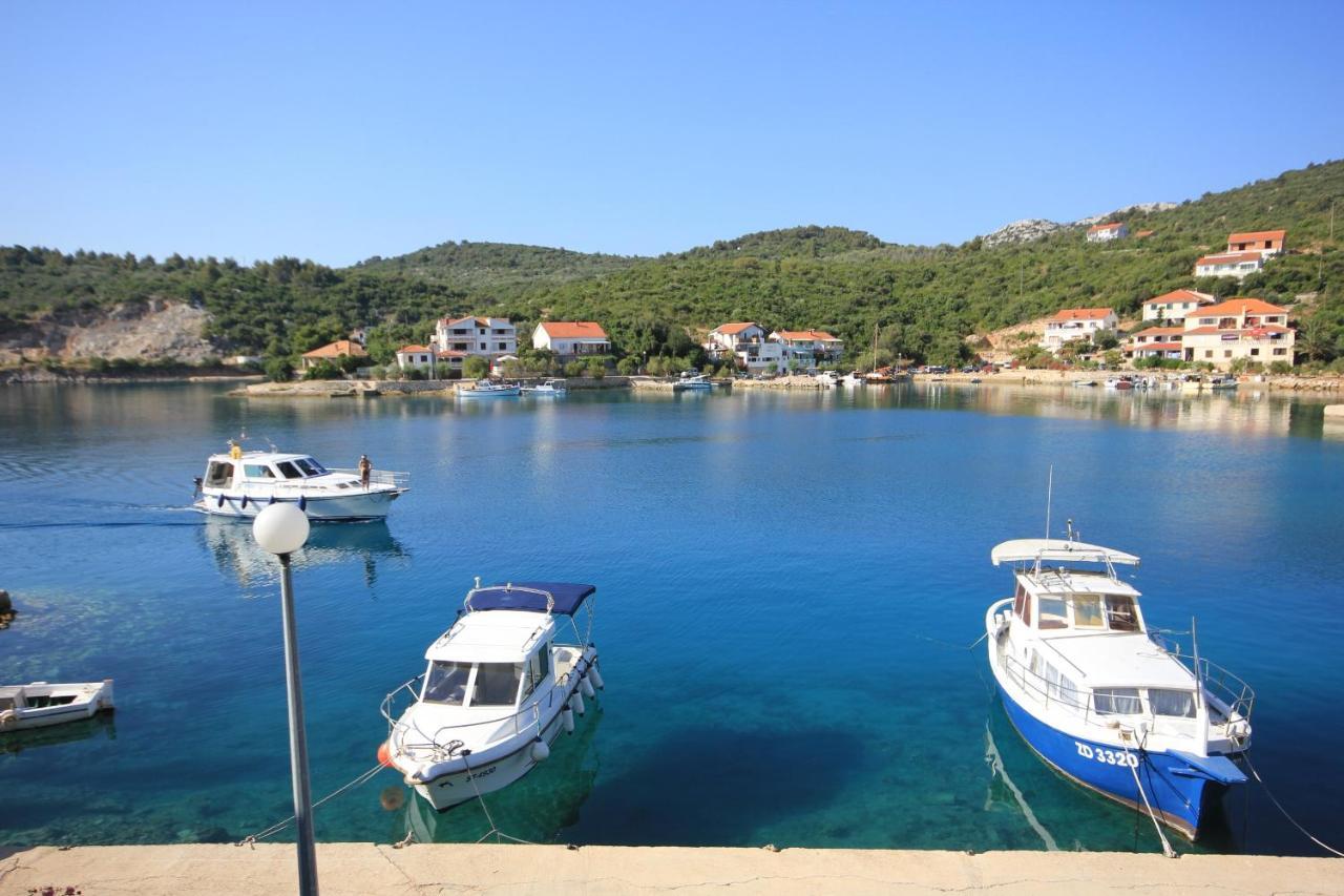 Apartments And Rooms By The Sea Zaglav, Dugi Otok - 8144 Sali Exteriér fotografie